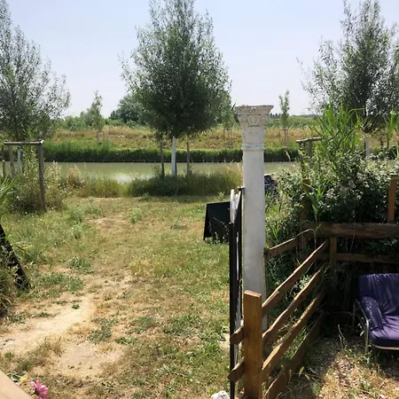 Roulotte Au Bord Du Canal Du Midi 아르젤리에